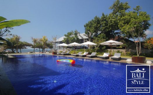 Виллы и сьюты Nusa Romantic Villas and Suites на берегу : 1 спальня