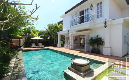 Classica Villa 3 спальни: Семиньяк