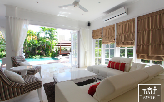 Classica Villa 3 спальни: Семиньяк