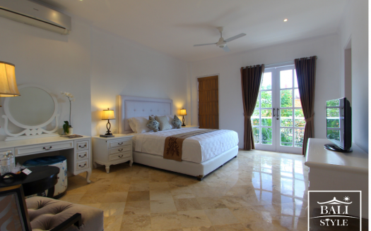 Classica Villa 3 спальни: Семиньяк