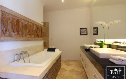 Classica Villa 3 спальни: Семиньяк