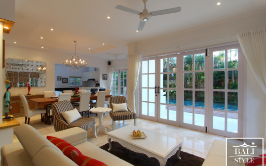 Classica Villa 3 спальни: Семиньяк