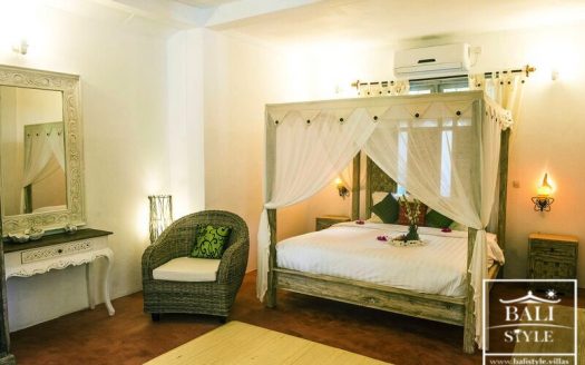 Villa Ocean Star с 3 спальнями. Семиньяк