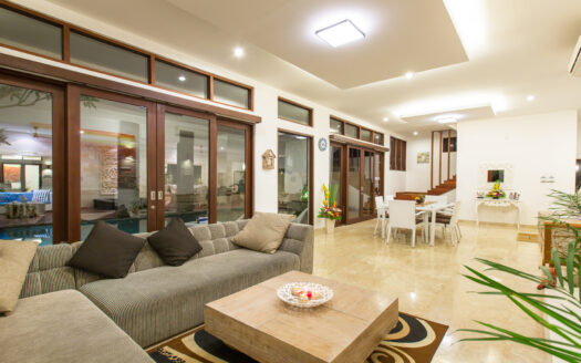 Вилла Club Corner Residence с 3 спальнями. Чанггу